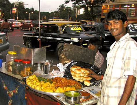 A mini guide to Indian street food