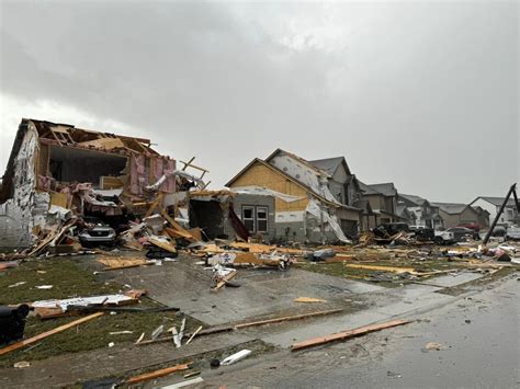 Photos Show Devastation Caused by Deadly Tornadoes in Tennessee - Newsweek