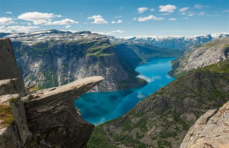 Best Places to Visit in Norway: 10 Must-see Tourist Attractions (2023)