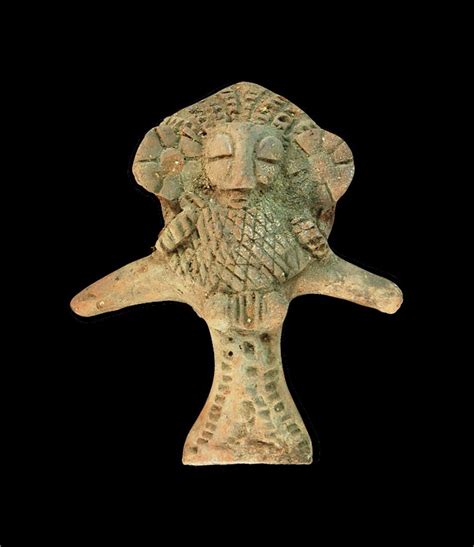 Indus Valley Fragmentary Terracotta Female Idol Figure : Lot 147 ...