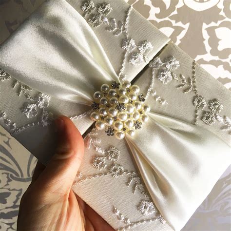 Luxury Ivory Lace Invitation Wit Pearl