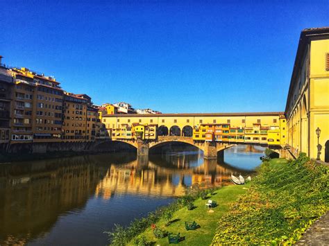 Ponte Vecchio Bridge Florence | Ponte vecchio, Florence italy, Most ...