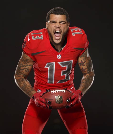 Buccaneers Nike Color Rush Uniform Photo Shoot - Advertising ...