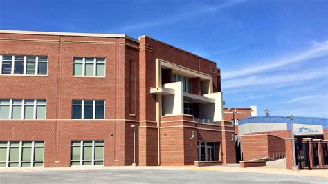 New Byrnes High School addition opens to students