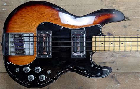 Peavey T40 1980 – The Bass Gallery