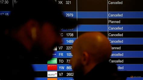 Flights in Europe disrupted by French air traffic control strike - TODAY