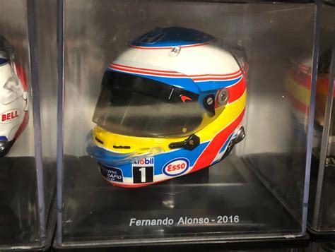 Fernando Alonso 2016 Helmet 1:5 - Spark – Triple Crown ModelStore