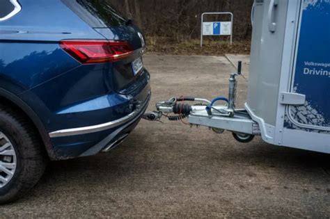 How To Adjust Trailer Brakes: Adjustment For Your Electric Braking