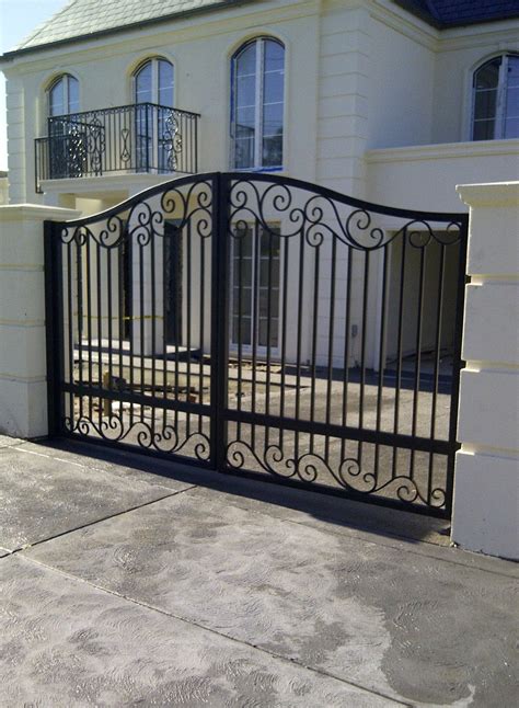 A unique wrought iron gate by Adoore Iron Designs located in Melbourne ...