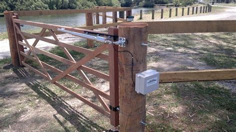 Solar Powered Gate Opener and gate package deal | Solar Powered ...