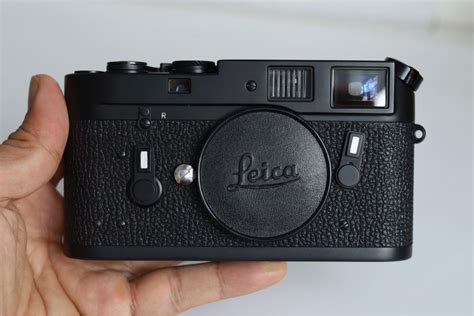 Leica M4 Black Chrome, Photography, Cameras on Carousell