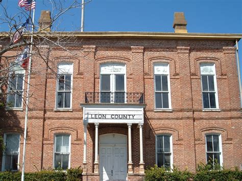 Troy's Photos: Texas Courthouses - 05211 Leon County Courthouse in ...