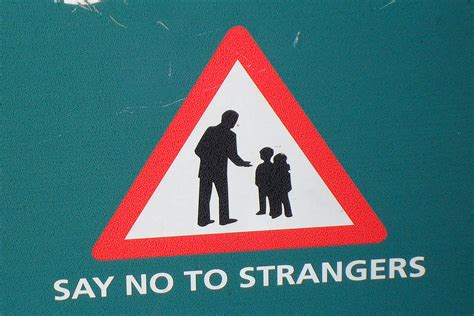 SAY NO TO STRANGERS | Sign warning children of the danger of… | Flickr