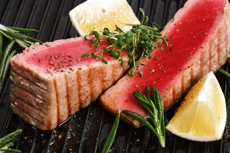 Tuna Loin - Delicacy of the ocean - Fiskano