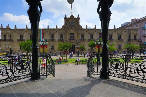 The Colonial Architecture of Downtown Guadalajara; A Walking Tour ...