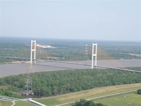 How Many Bridges Cross The Mississippi River