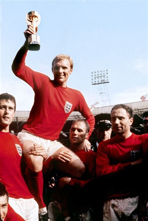 England World Cup 1966 | England football team, Bobby moore, England ...