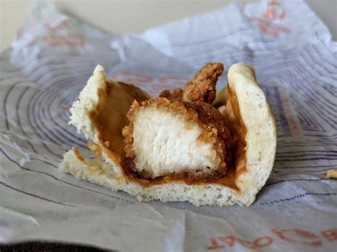 Review: Taco Bell - Crispy Chicken Sandwich Taco