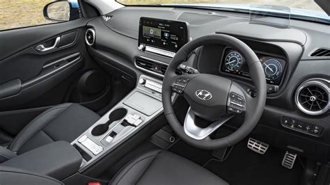 Hyundai Kona Electric Interior Layout & Technology | Top Gear