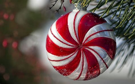 Christmas Ornaments Wallpapers - Wallpaper Cave