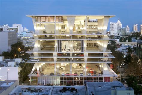 9 Parking Garage Designs That Are Works of Art Photos | Architectural ...