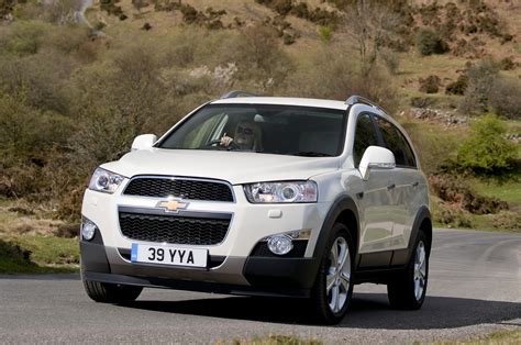 Chevrolet Captiva LTZ | Autocar