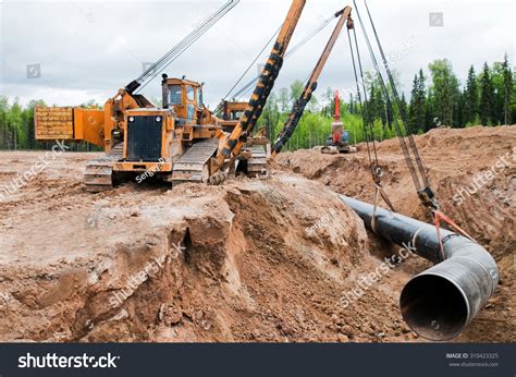 Industry Gas(Oil) Pipeline Construction Site Stock Photo 310423325 ...