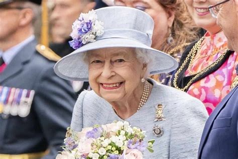 Royal news: Queen Elizabeth II in Scotland for Holyrood week