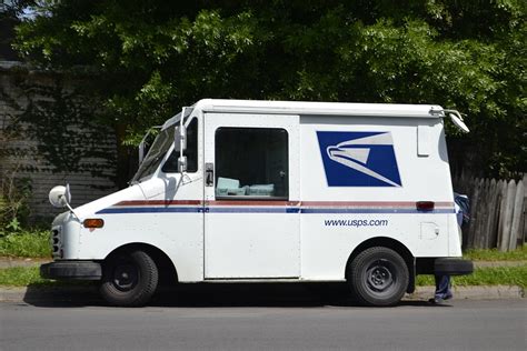 When Does USPS Deliver? - US Global Mail