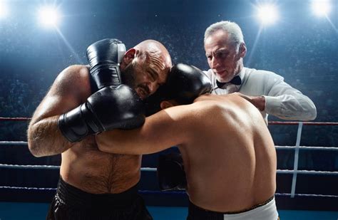 7 Boxing Defense Tactics to Help You Avoid and Defend Punches