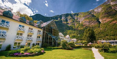 Fretheim Hotel, Historic Hotels in Flam, Norway