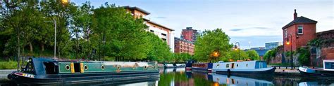 Manchester | Student accommodation - Hostels - Coworking | Dorms.com