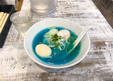 Eating blue ramen at the sort of Hatsune Miku ramen shop