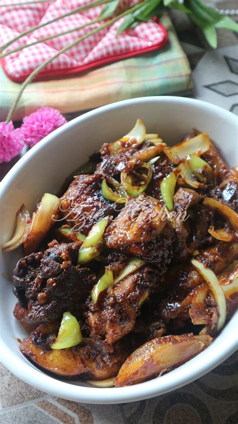 Ayam Masak Kicap Mudah Dan Sedap - Azie Kitchen