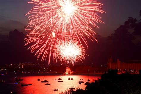 Canada Day fireworks, parade are a ‘virtual’ reality this year - The ...