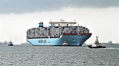 Maersk history timeline | Maersk