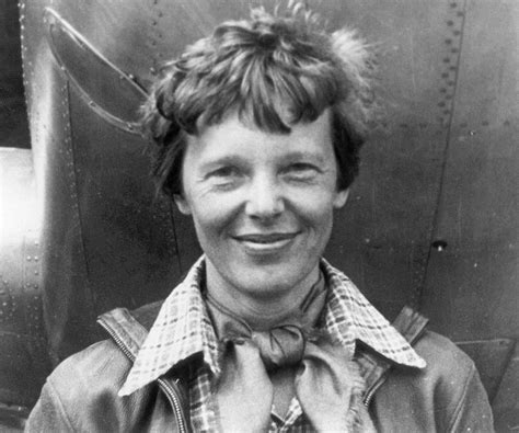 Amelia Earhart Biography - Facts, Childhood, Family Life & Achievements