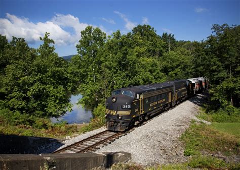 Durbin & Greenbrier Valley Railroad In Elkins - Elkins-Randolph County ...