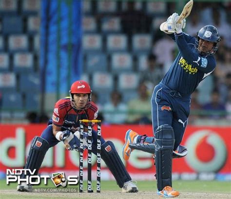 IPL 2012: The Bulls from Deccan | Photo Gallery