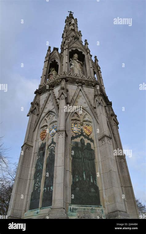 Historisches Sledmere Monument - Memorial in Sledmere Village - East ...