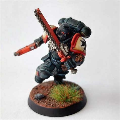 Black Templars Primaris Assault Intercessor in 2022 | Mini paintings ...