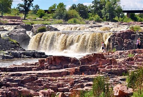 9 Top-Rated Attractions & Things to Do in Sioux Falls, SD | PlanetWare