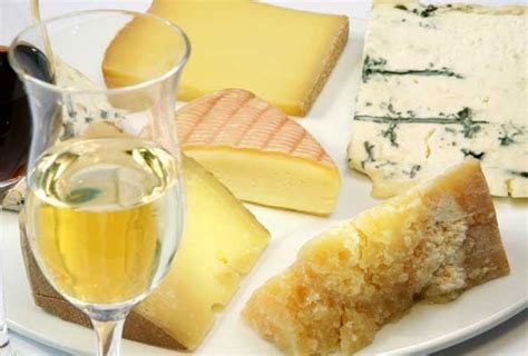 Dessert Wine and Cheese