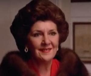 Maureen Stapleton Biography - Facts, Childhood, Family Life & Achievements