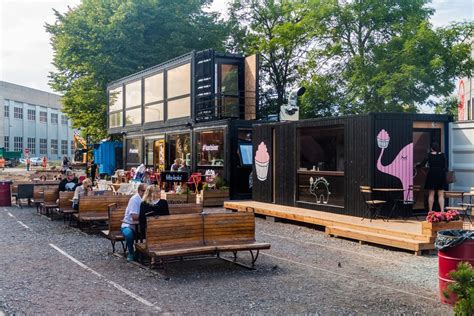 Shipping Container Coffee Shop Design Ideas | U-Move