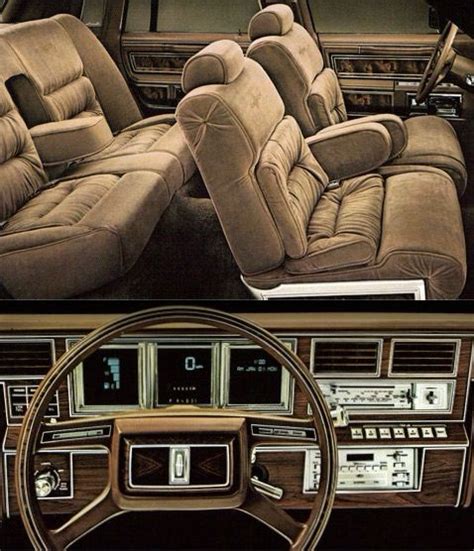 Lincoln Town Car Interior | Lincoln cars, Lincoln town car, Lincoln motor