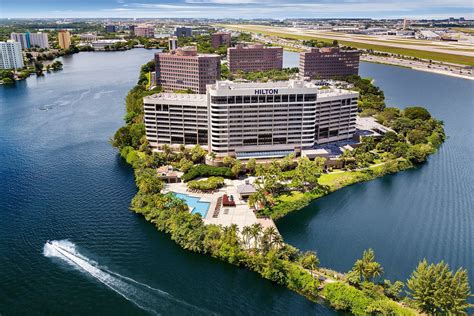 Hilton Miami Airport Blue Lagoon - UPDATED 2022 Prices, Reviews ...