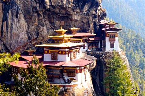 Tips for Visiting the Tiger’s Nest Monastery in Bhutan – Go Eat Give