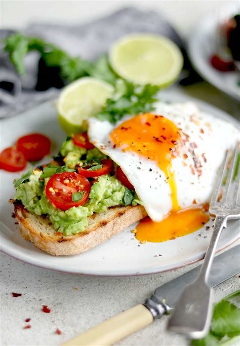 Smashed Avocado on Toast - The Last Food Blog