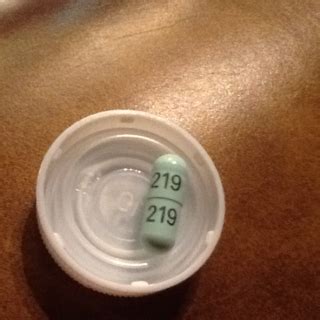 219 CAPSULE GREEN - cephalexin capsule - ascend laboratories, llc ...